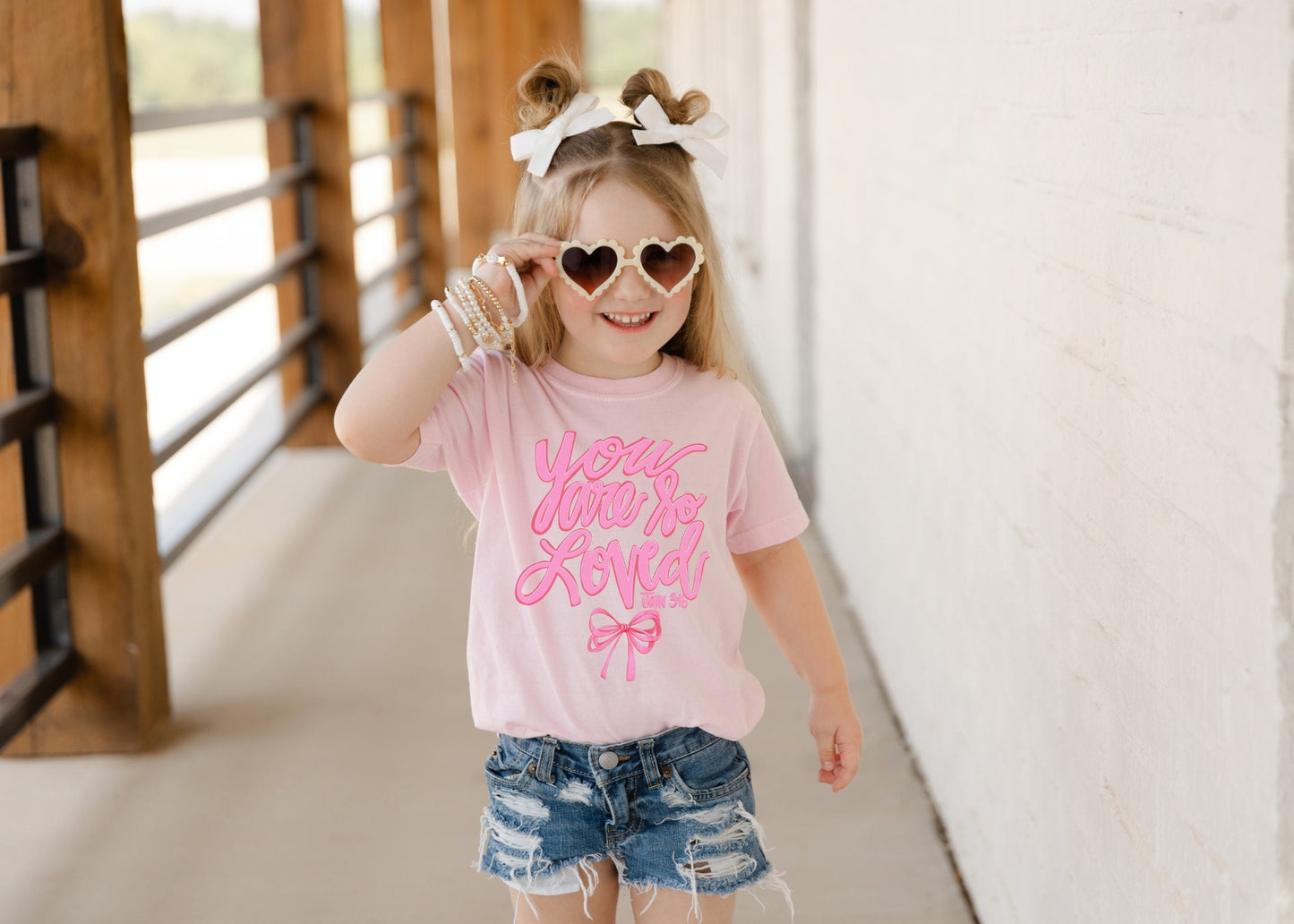 Kids Pink Bow Shirt,Kids Comfort Colors,Christian Kids Jesus Tee Youth Bible Verse,Coquette Kids,Coquette Aesthetic,Kids love like Jesus