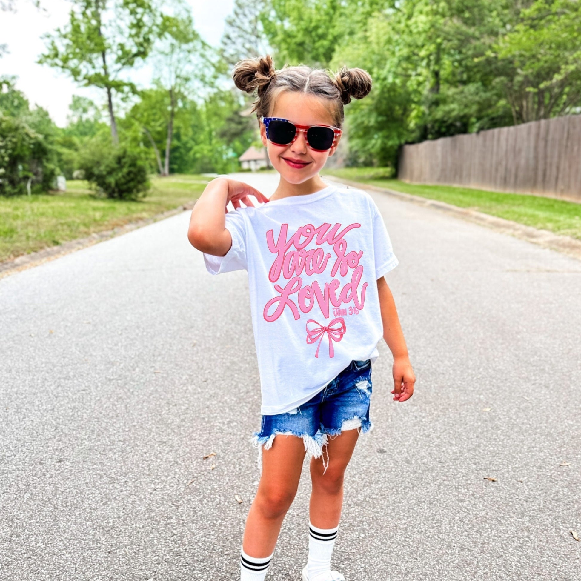 Kids Pink Bow Shirt,Kids Comfort Colors,Christian Kids Jesus Tee Youth Bible Verse,Coquette Kids,Coquette Aesthetic,Kids love like Jesus